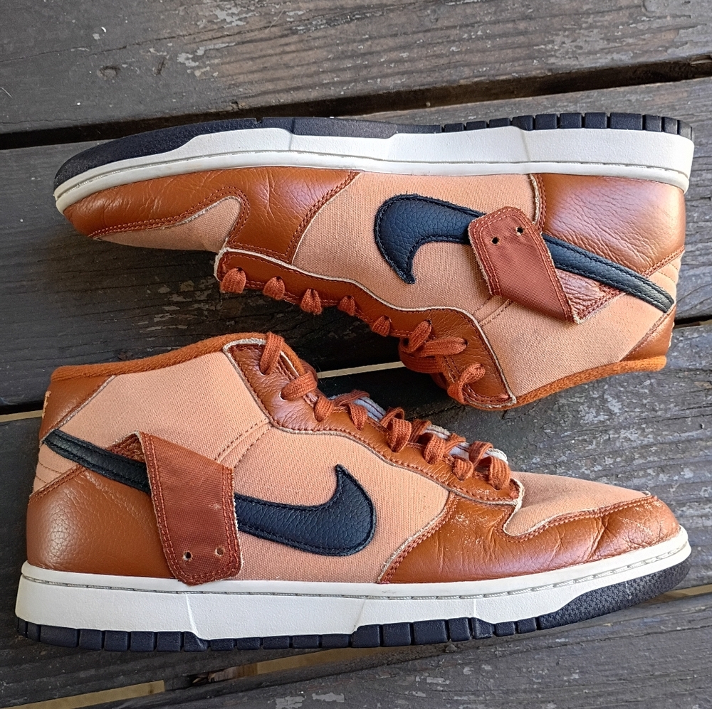 Nike Dunk Mid Size 10.5 “Amber Brown”